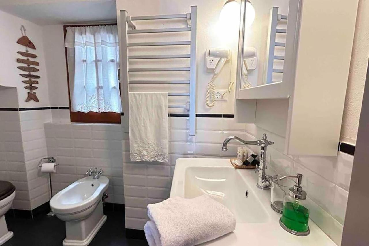 Compagnia Del Mare, Cinque Terre Full Apt X 2, Centro Storico,5 Minuti Dal Mare! リオマッジョーレ エクステリア 写真